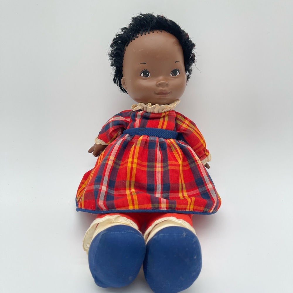 Vintage 1973 Fisher Price “ Elizabeth” Lapsitter Doll #205